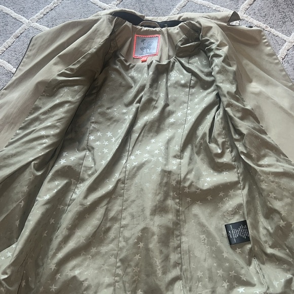 Circus by Sam Edelman rain coat - Picture 7 of 9